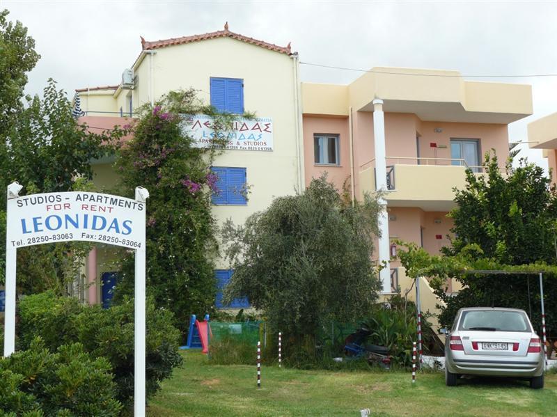 Leonidas Studios & Apartments Georgioupoli Exterior photo